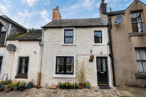 2 Grants Pend Kirriemuir-1.jpg
