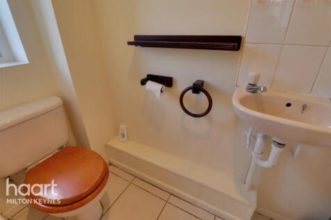 Underwood Place, Oldbrook photo 5
