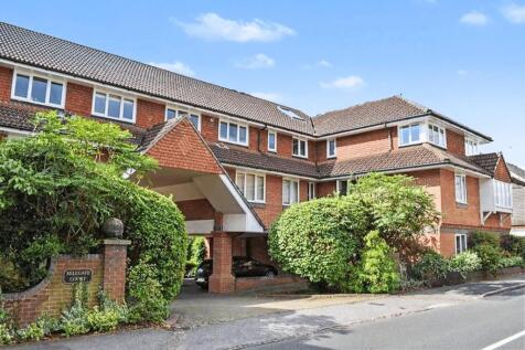 Farnham, GU9 - property photo