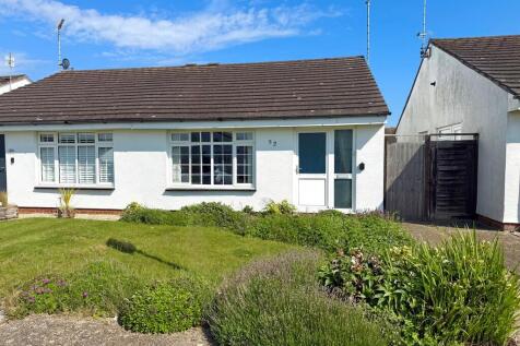 52 Windward Close...