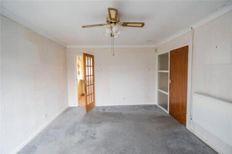 Living Room (2)