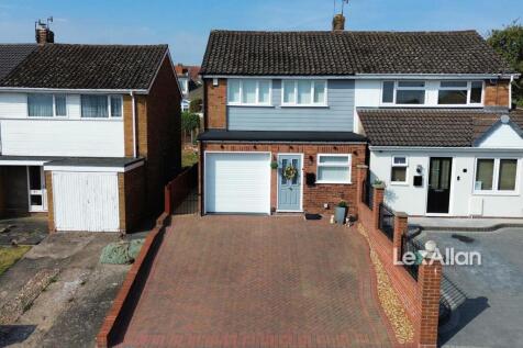 Walker Avenue Brierley Hill 2.jpg