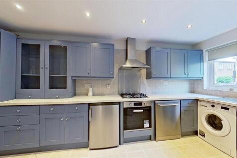 Usk-Road-Wandsworth-SW11-06052026_170241.jpg