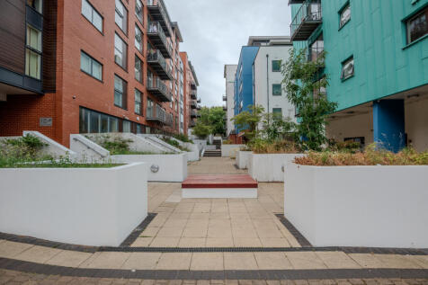 Property Image 11
