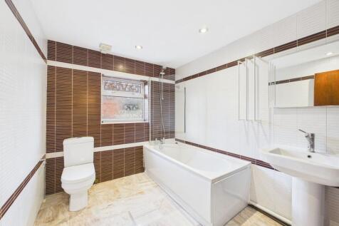 Milton Drive, Ormskirk, L39 photo 3