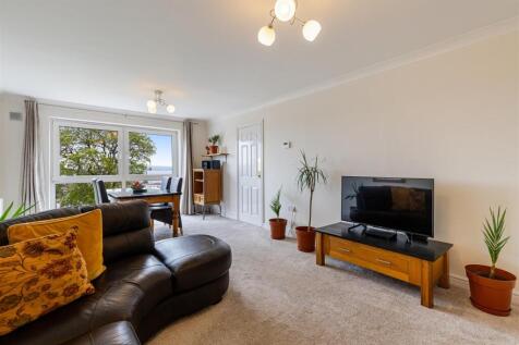 A10 - 16 St Ives Court Furzehill Road Torquay - 26