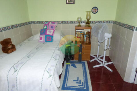3 Bedroom Semi-Detached For Sale-PAL06-17
