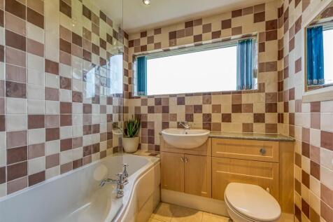 Elm Tree Farm-Bathroom.jpg