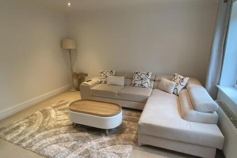 sitting room1.jpg
