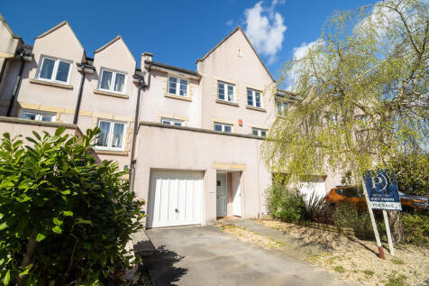 Front Elevation, Garage and Driveway