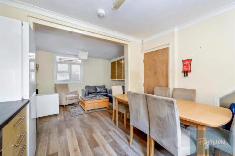 St Mary Magdalene Street, 42-011.JPG