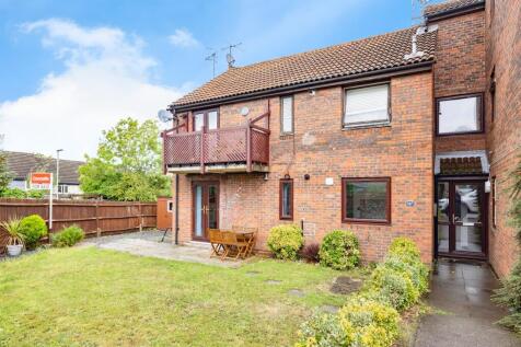 Bushey, WD23 - property photo