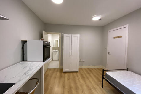Studio to rent