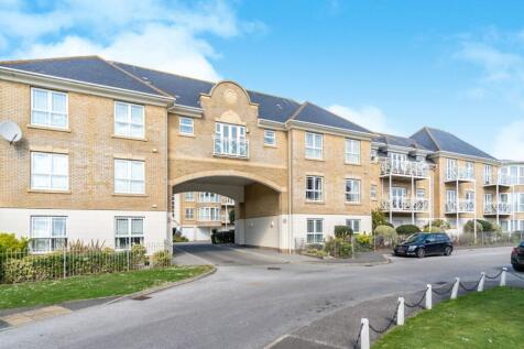 2-bed flat on Atlantic House, Harsfold Close, Rustington, BN16, £1,300/mo