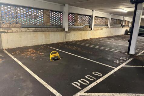 Parking.jpg