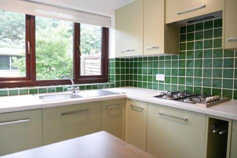 4 Trinity Gardens,Ulverston,Cumbria, LA12 7UB photo 3