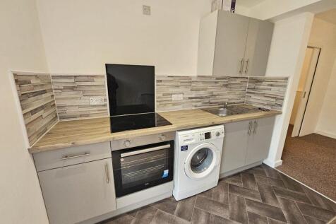 Methuen Close, Bournemouth photo 4