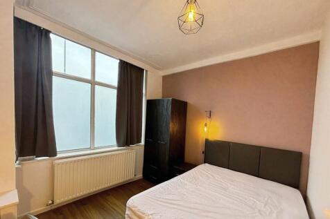 Moseley Road, Fallowfield, Manchester, Greater Manchester, M14 photo 4
