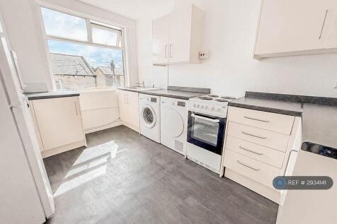Alkincoats Road, Colne, BB8 photo 5