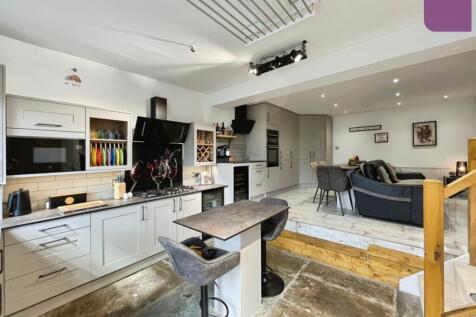 Open Kitchen/Living Room