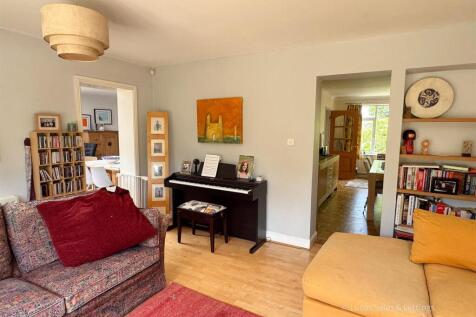 27 Ridgway Rd BS-04.jpg