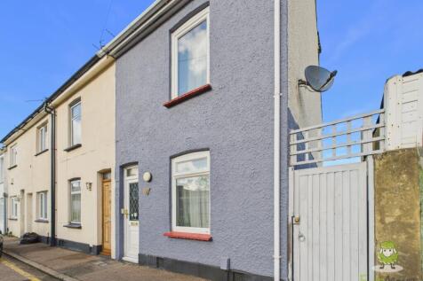 CAM01543G0-PR0172-STILL014