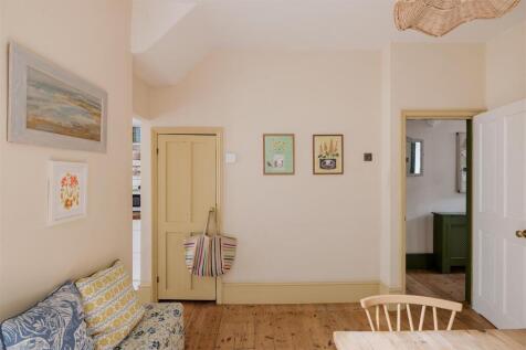 Trumpington Road, E7