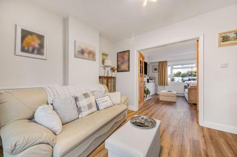 Living/Dining Room