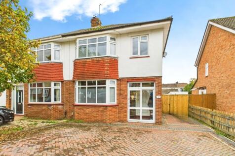 Bristol, BS15 - property photo