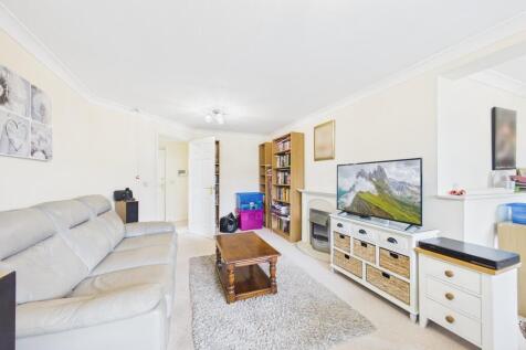 Laurel Court, Folkestone photo 3