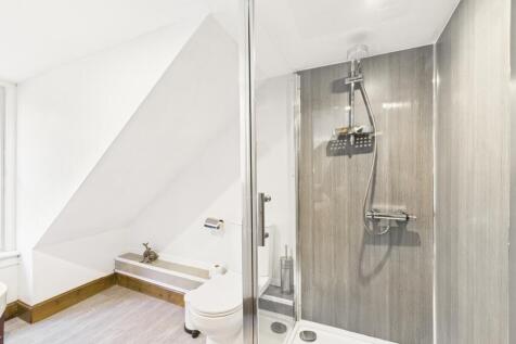 CAM03185G0-PR0095-STILL007