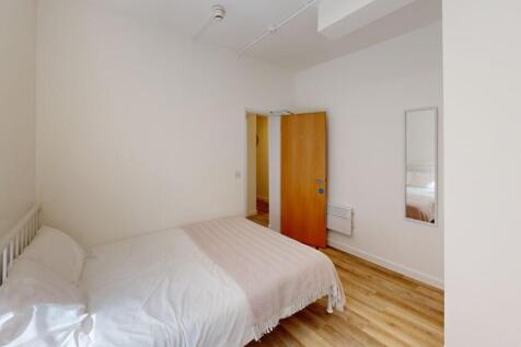 Flat 3, 1, Mark Lane BS1 5DG photo 4