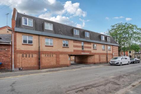 1295477-10-682b2176a20d7-ARW