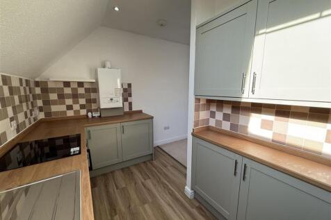 Beechfield Road, Corsham photo 4