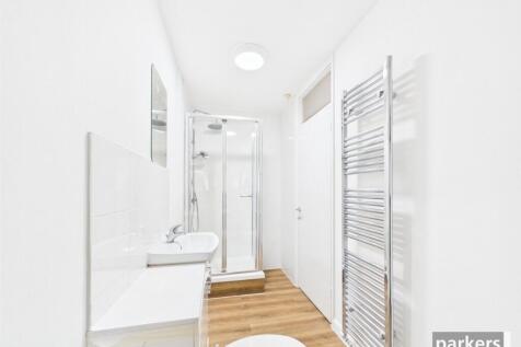 Mill Close, Wokingham, Berkshire, RG41 photo 4