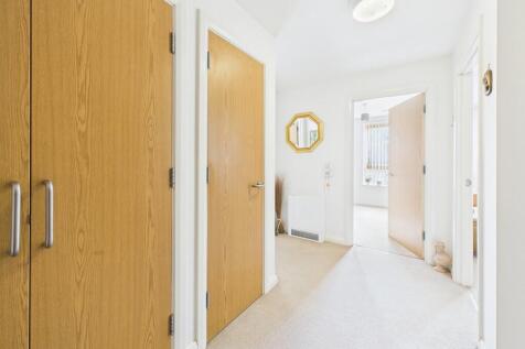 CAM02854G0-PR0442...