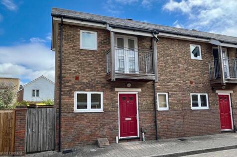 2 Bed End Terrace To Rent Hatton Mews, Ingress Pa