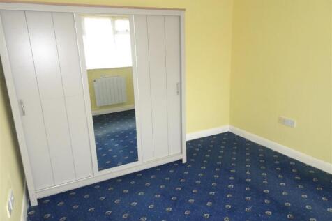 BEDROOM ADDITIONAL PHOTOGRAPH