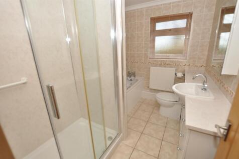 The Family Bathroom/Shower Room/WC