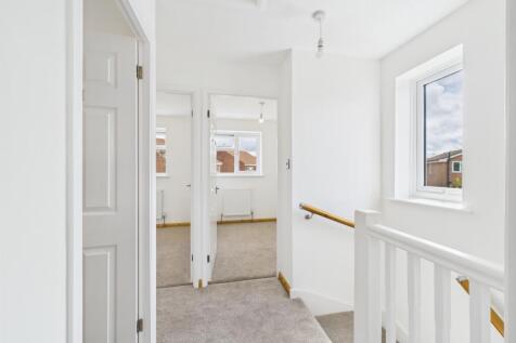 CAM02023G0-PR0155-STILL005