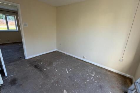 Ash Close, Yate, Bristol photo 4