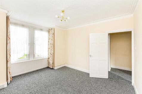 Victoria Road, Walthamstow, E17 photo 4
