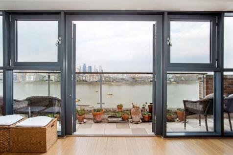 45 Wood Wharf 277...