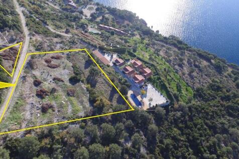 Border of property