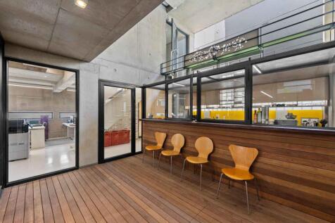 Commercial - Open space 