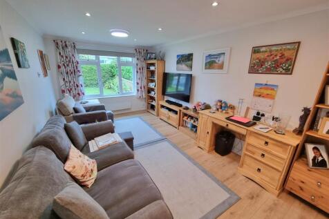 Sitting Room.jpg
