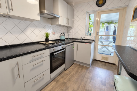 kitchen beech.png