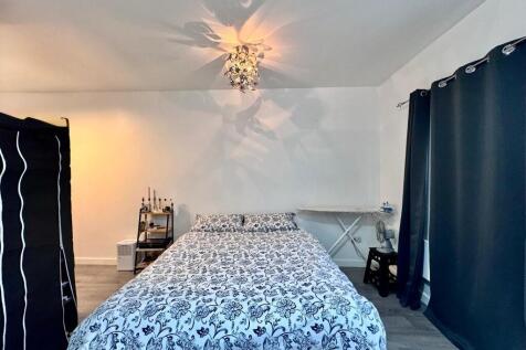Flat 2 3 Eastcote...