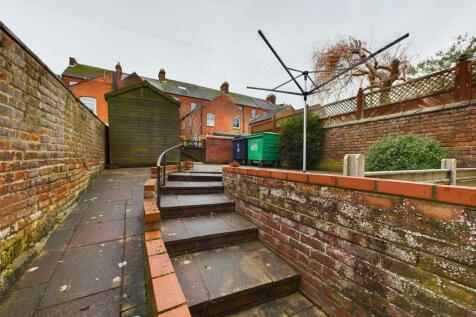 Communal Area - Rear