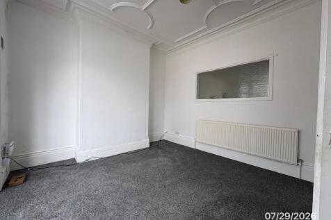 St Leonard Street, Hendon, Sunderland, SR2 8QB photo 4